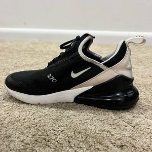 Women’s Nike Air Max 270